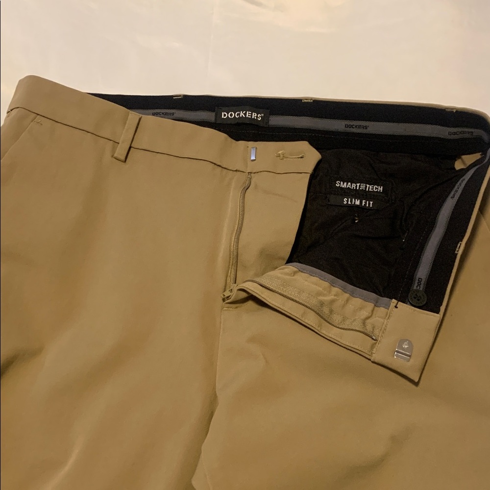 Dockers Smart 360 Flex Tan Pants
